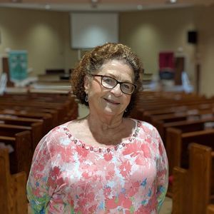 Meet your Posher, Sharon